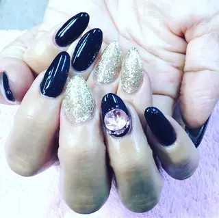 ネイル e.nail所属・和賀井 恵理のネイルデザイン