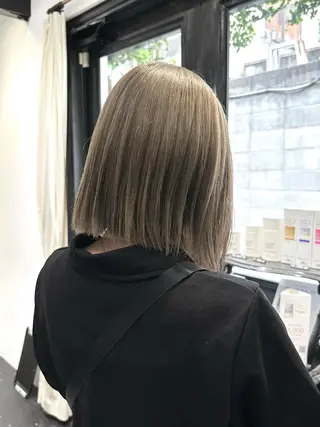 ミディアム カラー REAL 心斎橋所属・ブリーチ/ベージュ /ピンク🦋ナツミのヘアスタイル