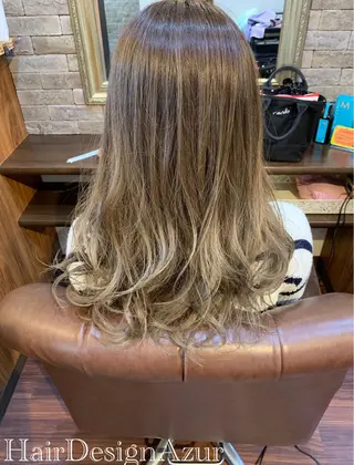ロング カラー HairDesign Azurのヘアスタイル