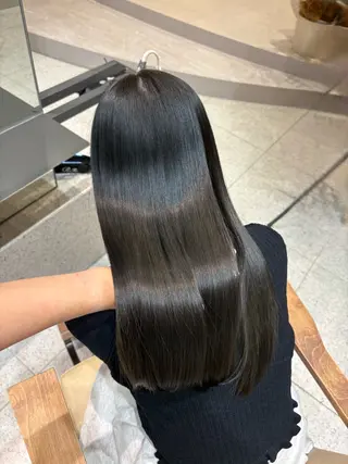 ロング 渡邉 由香のヘアスタイル