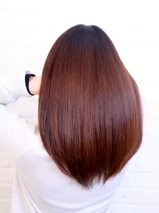 カラー 下池 紗加のヘアスタイル