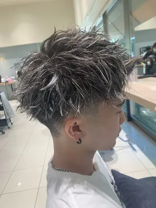 メンズ レイヤー/韓国風/ 縮毛矯正/沖谷航のヘアスタイル