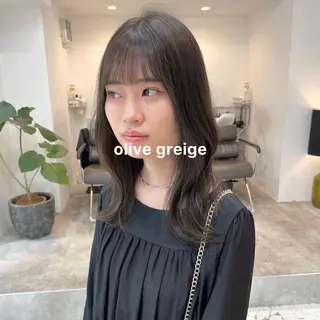 カラー 暖色カラー推し/ トヤエリコのヘアスタイル