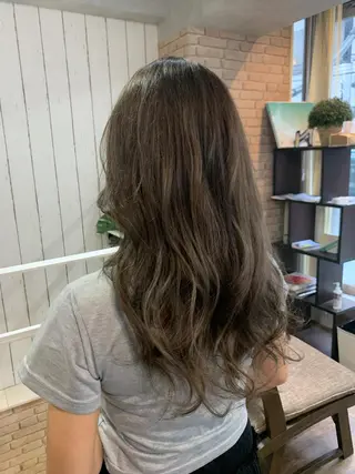 セミロング RecheRche 池袋のヘアスタイル