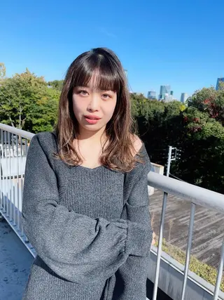 ミディアム DOG MANIA PiNCH所属・エイジング縮毛矯正 犬同伴可マルイチのヘアスタイル