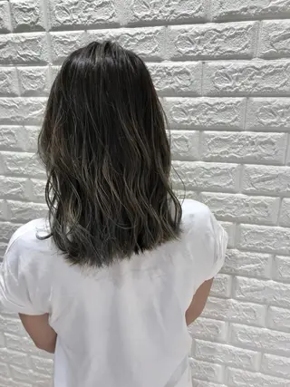 ミディアム カラー D.log 大和西大寺店所属・川崎 雅大のヘアスタイル