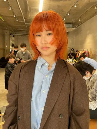 カラー wewe: momoeのヘアスタイル