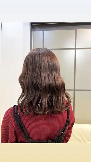 ミディアム ヤマダレナ/個室/ 透明感艶カラー😽✨のヘアスタイル