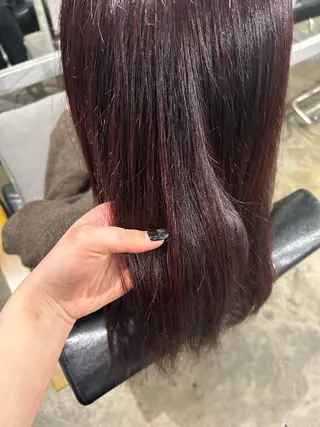 セミロング 成田 有沙のヘアスタイル