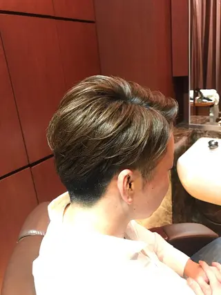 ショート パーマ メンズ 砂川 すながわのヘアスタイル