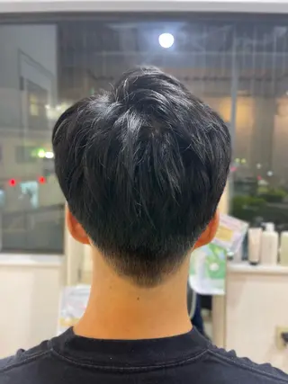 ショート メンズ 尾野 雅斗のヘアスタイル