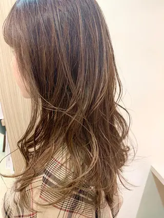 ロング カラー DiMPlE  ディンプル所属・🌸スタイリスト 山浦美恵のヘアスタイル