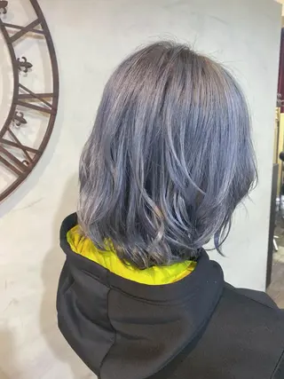 ミディアム Tsuyoki .のヘアスタイル