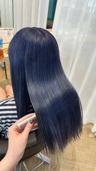 ロング カラー AVANCE.なかもず所属・砂野 真璃奈のヘアスタイル