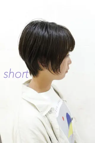 ショート カラー 斉藤 貴也のヘアスタイル