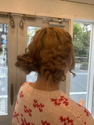 ロング 小磯 維織のヘアスタイル