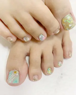 ネイル Lily Roseスタッフ一同のマツエク・マツパデザイン