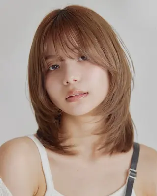 ミディアム カラー ヘアアレンジ loe treatment salon 博多店所属・🪽透明感カラー🪽 ｌｏｅ五十嵐のヘアスタイル