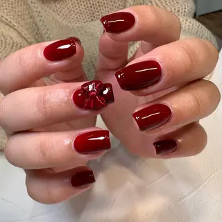 ネイル RIEKO🍒 ワンホン♡推しネイルのネイルデザイン