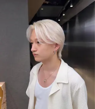 ショート カラー メンズ 鈴木直之/ハイトーン /ボブ/美髪矯正のヘアスタイル