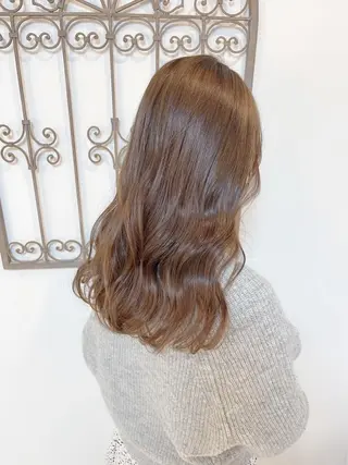 セミロング カラー 🩶韓国艶髪🇰🇷 下本夕綺のヘアスタイル