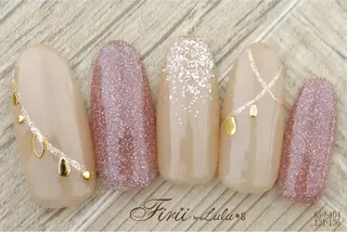 ネイル ルルズ レッスンルームのネイルデザイン