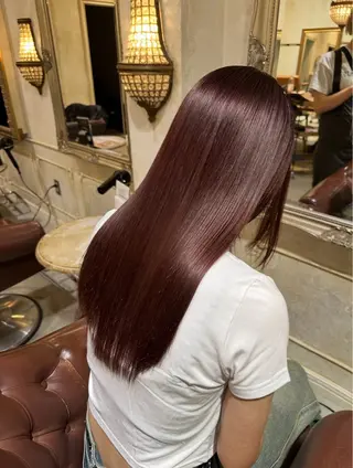 カラー モトムラ アミのヘアスタイル