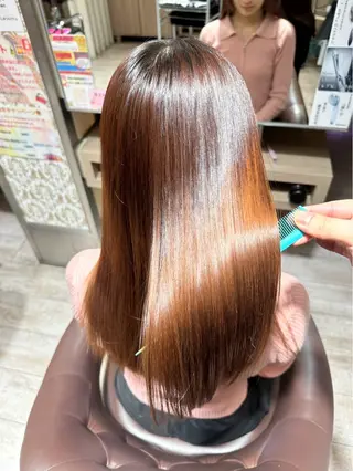 セミロング WiLL JR茨木駅前店所属・藤本 栞璃のヘアスタイル