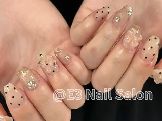 ネイル E3 Nail Salon所属・山口 奈々のネイルデザイン