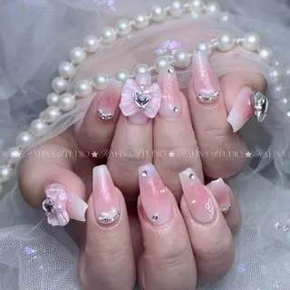 ネイル 玲央 YOYOのネイルデザイン