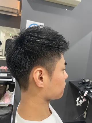 ショート メンズ 髙野 亮吾のヘアスタイル