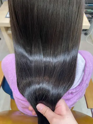 ロング ワンカラーモデル 🧸／金川なづなのヘアスタイル