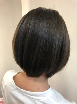 カラー 茅ヶ崎/ハイライト/ ハイトーン/関口実華のヘアスタイル