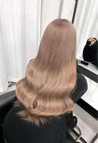 ロング カラー wistell/ ayukaのヘアスタイル