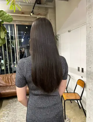 ロング 早野 心春のヘアスタイル