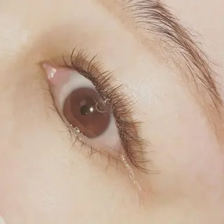 マツエク・マツパ LILY beaute所属・LILYBeaute Yukiのマツエク・マツパデザイン