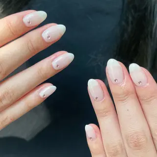 ネイル petit所属・Yuka ネイリストのネイルデザイン