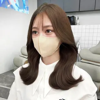 セミロング 韓国ヘア♡ 顔まわりカットayaのヘアスタイル