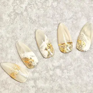 ミディアム ネイル RIONnail(リオンネイル)所属・RIONnail Yurikaのネイルデザイン
