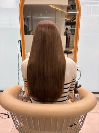 ロング カラー Lond Melia所属・あいり／艶髪 、透明感カラー🩶のヘアスタイル