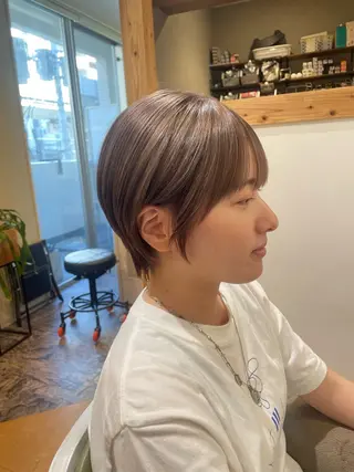 ショート 山口里莉 /ブリーチカラーのヘアスタイル