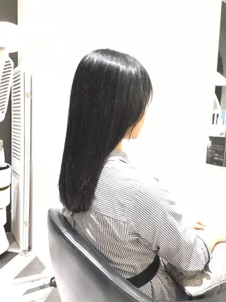 セミロング カラー ✨あなたのお悩み解消 美容師✨TOMOKAのヘアスタイル