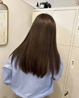 カラー オリーブ/ ナカミネアキナのヘアスタイル