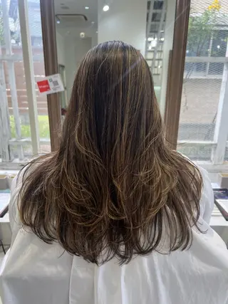 ロング ROSE所属・寺岡 晴菜のヘアスタイル