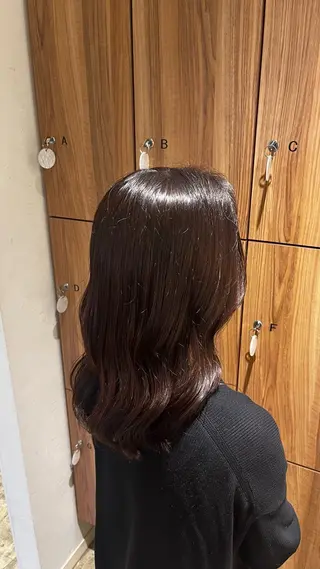 カラー 坂下 かのんのヘアスタイル