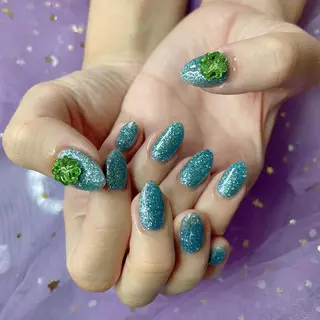 ネイル 畠山 ゆいのネイルデザイン