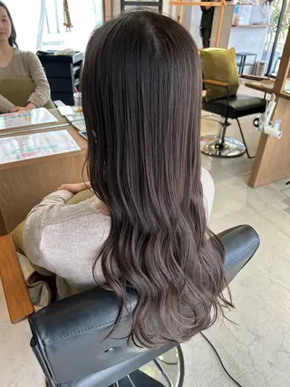ロング FERIA池田店 瀧本岬のヘアスタイル