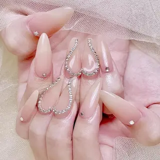 ネイル Hanya 🌈のネイルデザイン