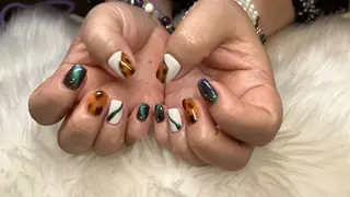 ネイル ティーエヌ 金山駅東口店のネイルデザイン