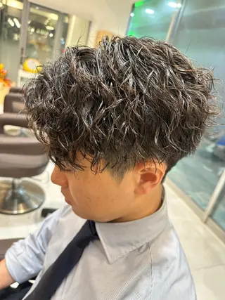 ミディアム パーマ メンズ 💈メンズ特化 美容師サキ💈のヘアスタイル